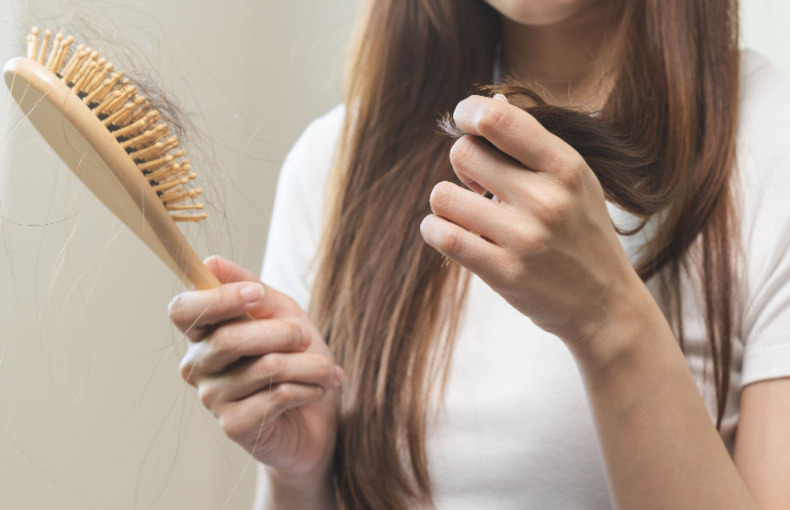 Pérdida de peso y caída del cabello: ¿qué debes saber?